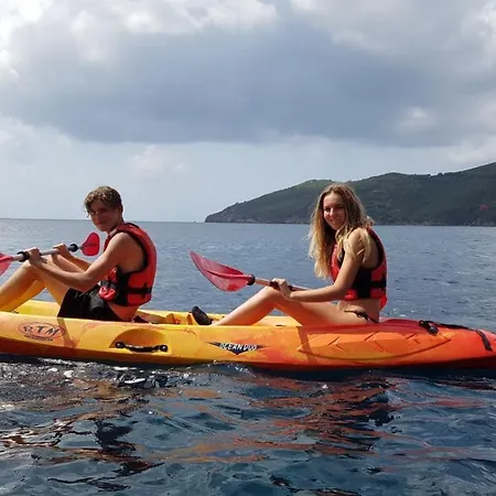 Elba Travels - Campsite *